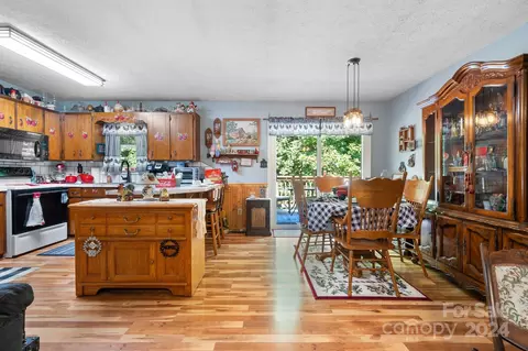 136 Summers Rd, Morganton, NC 28655 photo 6