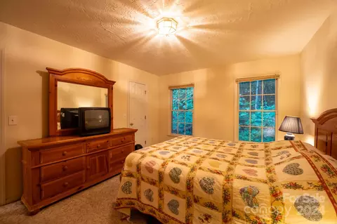 63 N Point Rd, Sylva, NC 28779 photo 19