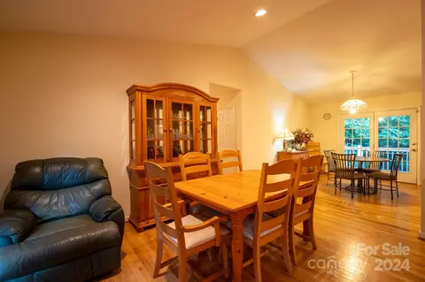 63 N Point Rd, Sylva, NC 28779 photo 16