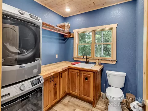 989 Ferguson Cove Loop, Clyde, NC 28721 photo 17