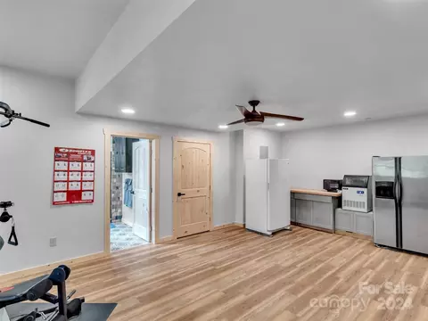 989 Ferguson Cove Loop, Clyde, NC 28721 photo 28