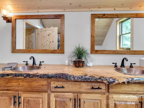 989 Ferguson Cove Loop, Clyde, NC 28721 photo 26