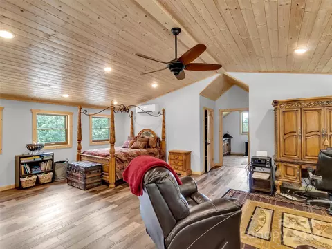 989 Ferguson Cove Loop, Clyde, NC 28721 photo 21