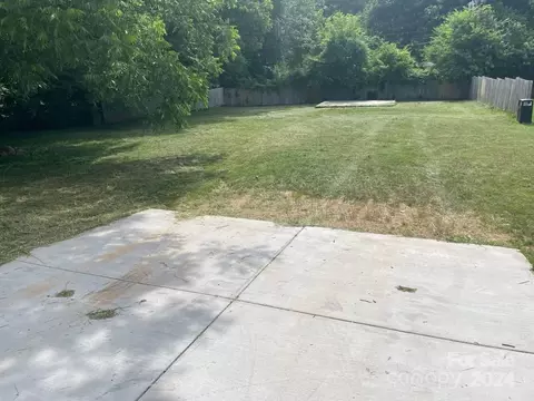 1915 Beatties Ford Rd, Charlotte, NC 28216