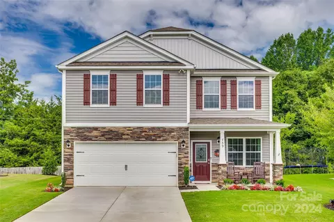 759 Sun Briar Cir, Clover, SC 29710