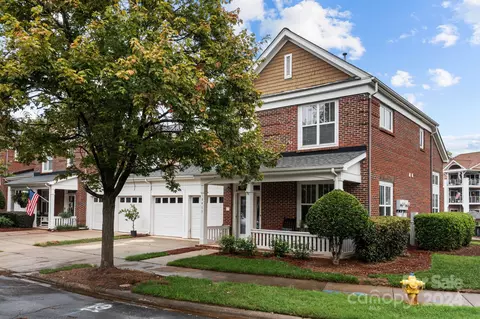 18419 Harborside Dr, Cornelius, NC 28031 photo 32