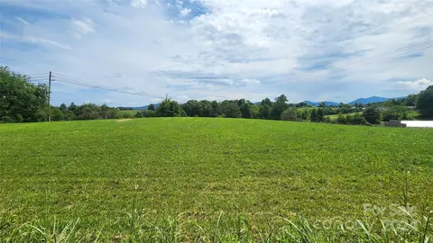 9999 Alexander Rd, Leicester, NC 28748
