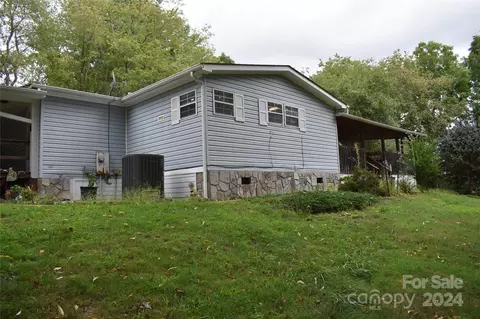 236 Silver Bluff Dr, Canton, NC 28716 photo 3
