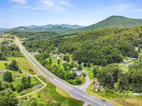614 Old Us 19e Hwy, Spruce Pine, NC 28777 photo 22