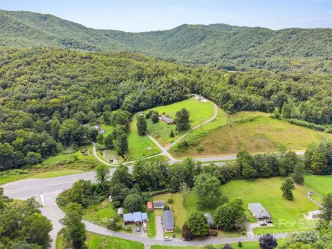 614 Old Us 19e Hwy, Spruce Pine, NC 28777 photo 23