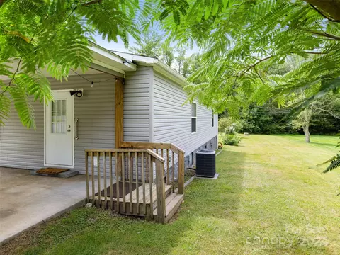 614 Old Us 19e Hwy, Spruce Pine, NC 28777 photo 30