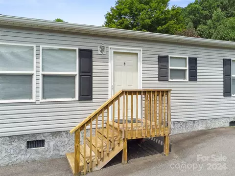 614 Old Us 19e Hwy, Spruce Pine, NC 28777 photo 4