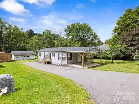 614 Old Us 19e Hwy, Spruce Pine, NC 28777 photo 2