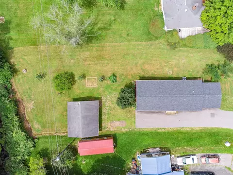 614 Old Us 19e Hwy, Spruce Pine, NC 28777 photo 24