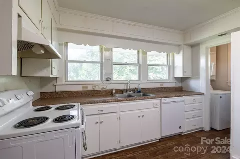 Other - 323 Fleming Ave, Marion, NC 28752 photo 1 of 10