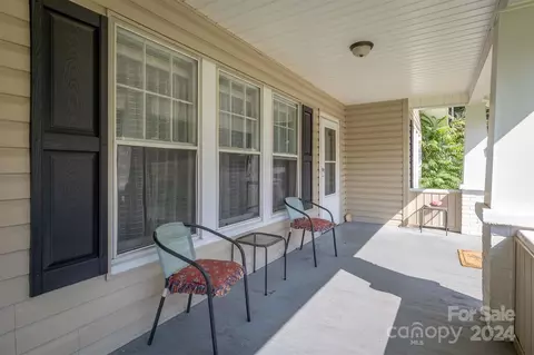Exterior - 323 Fleming Ave, Marion, NC 28752 photo 5 of 5