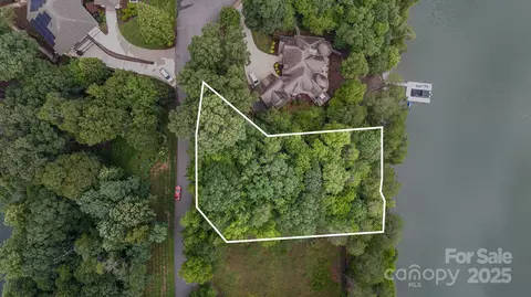 281 Windemere Isle Rd, Statesville, NC 28677