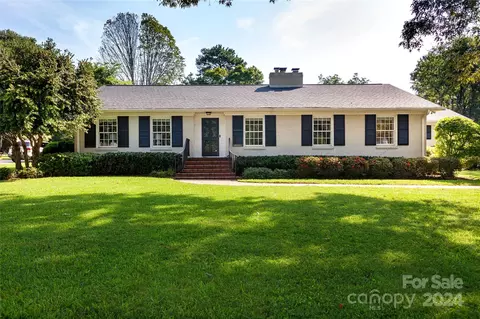 601 Shasta Ln, Charlotte, NC 28211