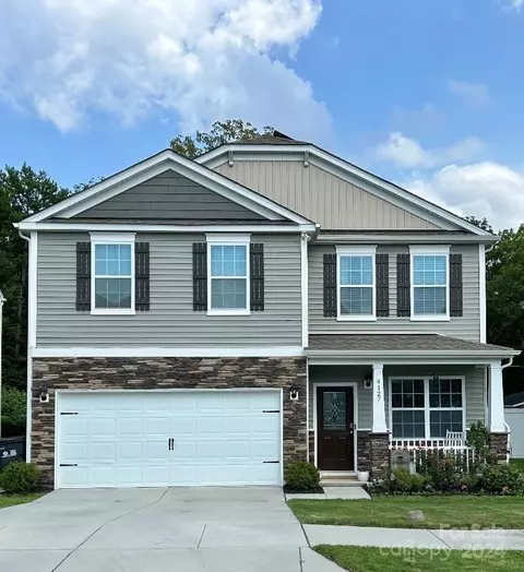 4127 Richard Andrew Dr, Matthews, NC 28105
