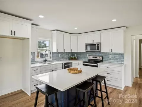 Kitchen - 236 First S St S, Fort Mill, SC 29708 photo 1 of 4