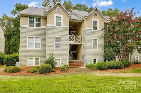 20115 Henderson B Rd #B, Cornelius, NC 28031