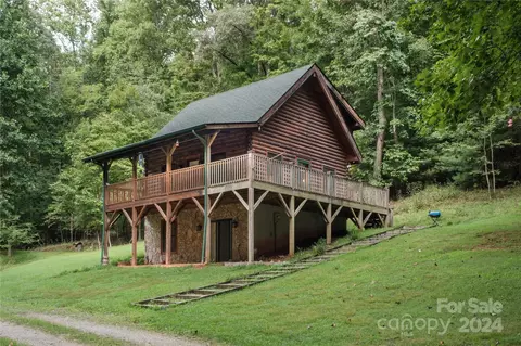 505 Rutherford Dr, Nebo, NC 28761