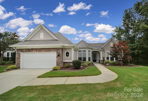 35089 Carnation Ln, Fort Mill, SC 29707