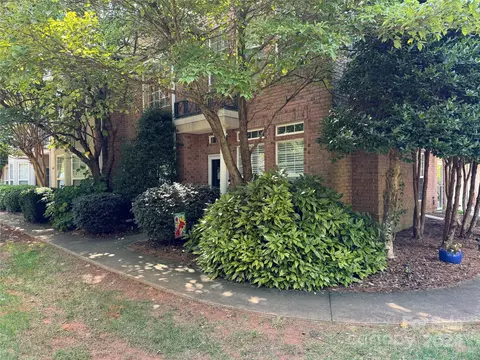 1743 Heatherhill Rd, Rock Hill, SC 29732