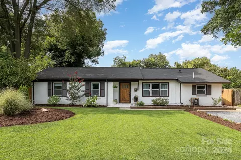 3930 Woodgreen Ter, Charlotte, NC 28205