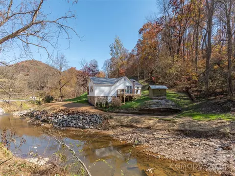 Exterior - 173 Buds Dr, Clyde, NC 28721 photo 14 of 15