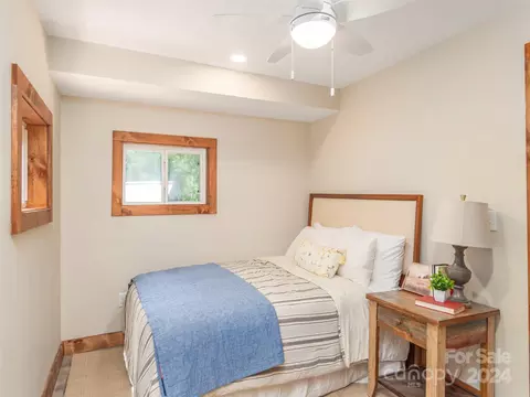 Bedroom - 173 Buds Dr, Clyde, NC 28721 photo 3 of 3