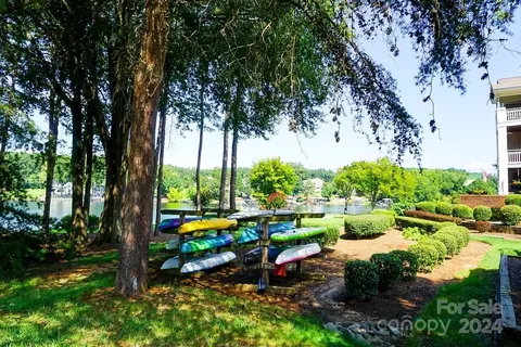 18742 Nautical Dr, Cornelius, NC 28031 photo 3