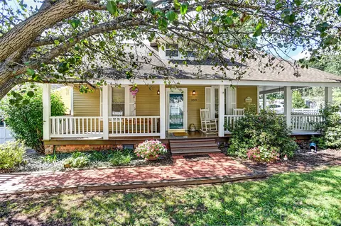 653 Stockton St, Statesville, NC 28677