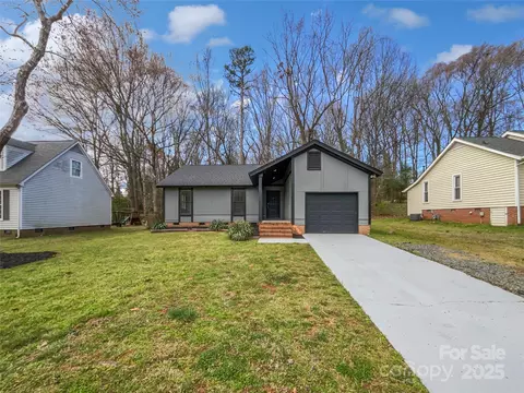 9300 Shackleford Ter, Charlotte, NC 28227