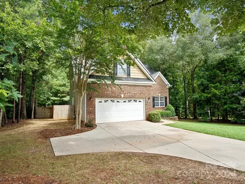 4063 Flint Dr, Lancaster, SC 29720 photo 3