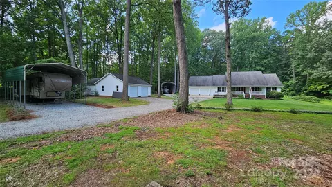 325 Baxter Rd, Salisbury, NC 28146 photo 2