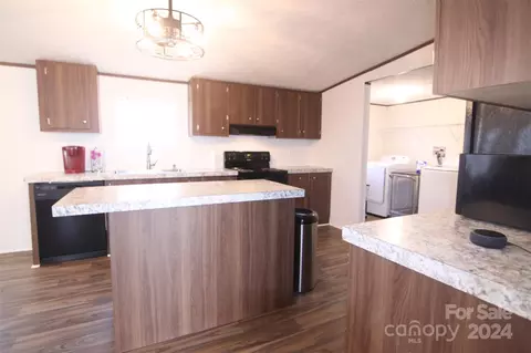 102 Robs Ct, Grover, NC 28073 photo 8