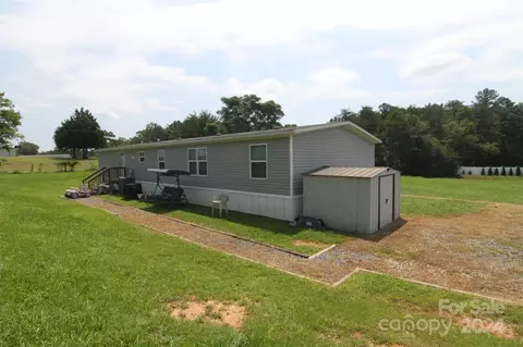 102 Robs Ct, Grover, NC 28073 photo 31
