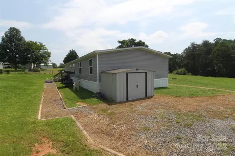 102 Robs Ct, Grover, NC 28073 photo 29