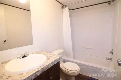 102 Robs Ct, Grover, NC 28073 photo 22