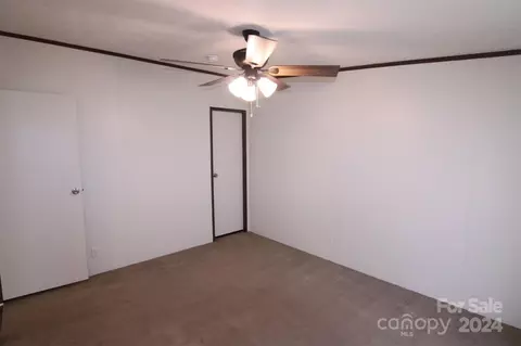 102 Robs Ct, Grover, NC 28073 photo 19