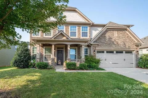 1533 Post Ct, Gastonia, NC 28054