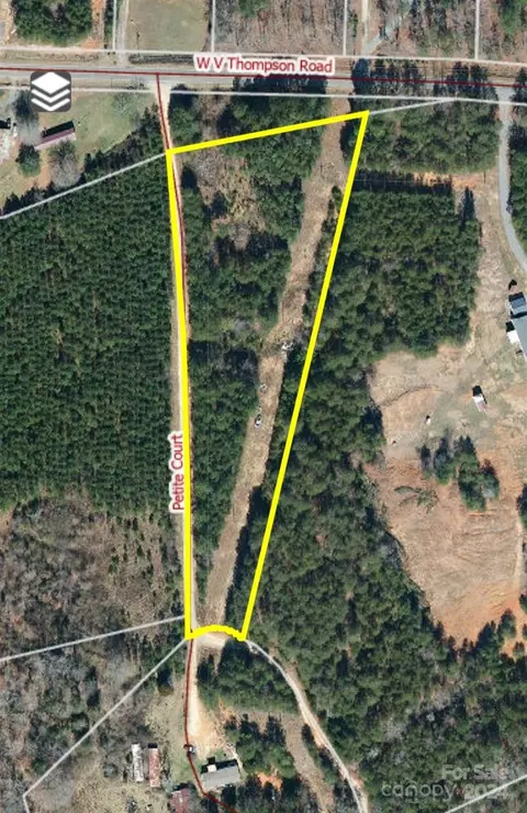 Petite Court, Rutherfordton, NC 28139