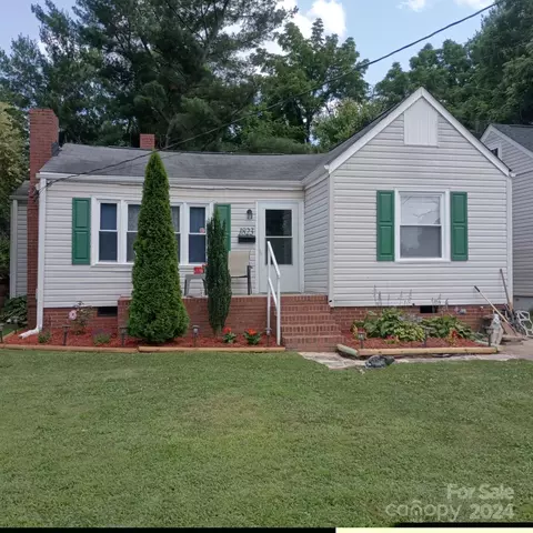 1823 2nd St, Salisbury, NC 28144