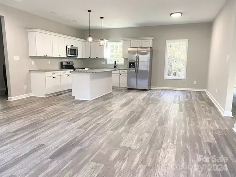 2871 Brendale Dr, Lancaster, SC 29720 photo 6
