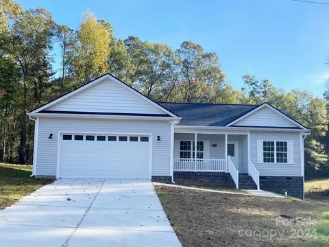 2871 Brendale Dr, Lancaster, SC 29720