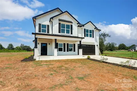 1418 Malden Ct, Crouse, NC 28033