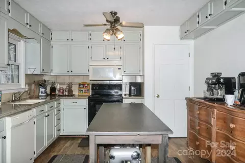 124 Maple Ridge Dr, King, NC 27021 photo 7