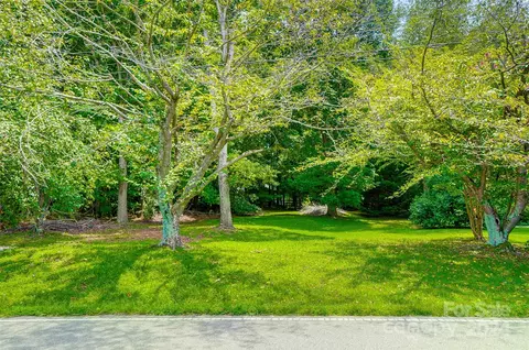 5174 Davidson Rd, Davidson, NC 28036 photo 2