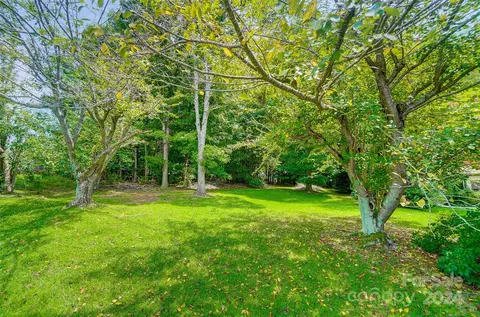 5174 Davidson Rd, Davidson, NC 28036 photo 4